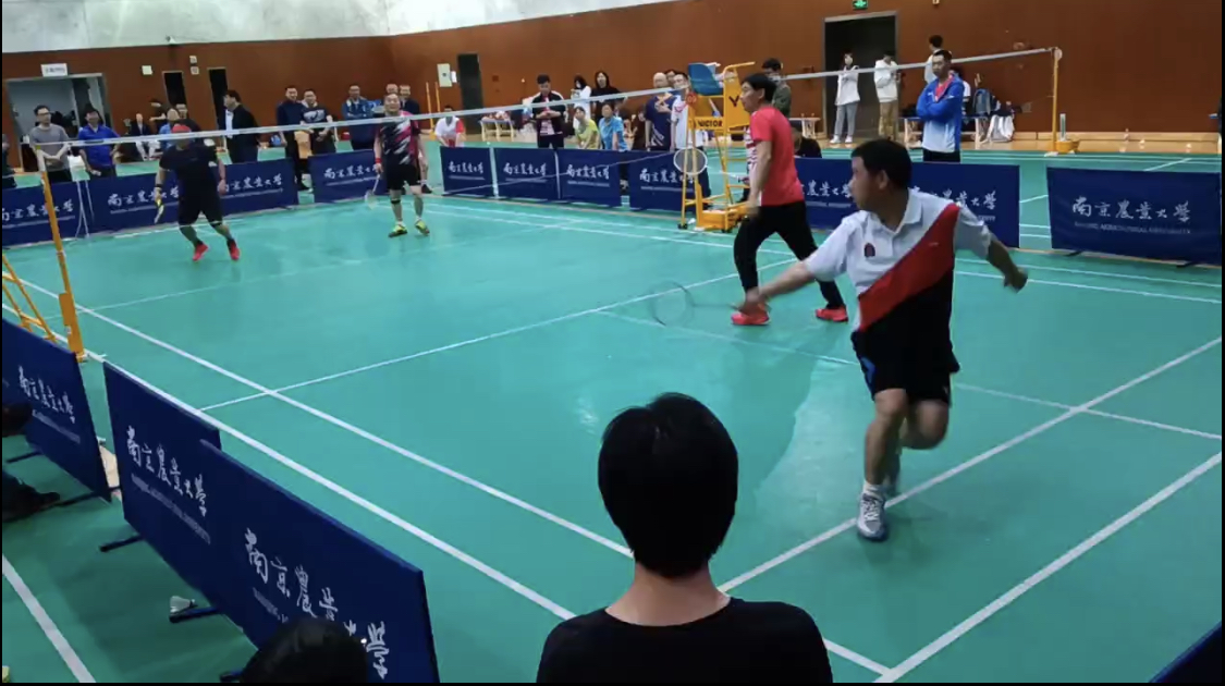 探球体育直播图片