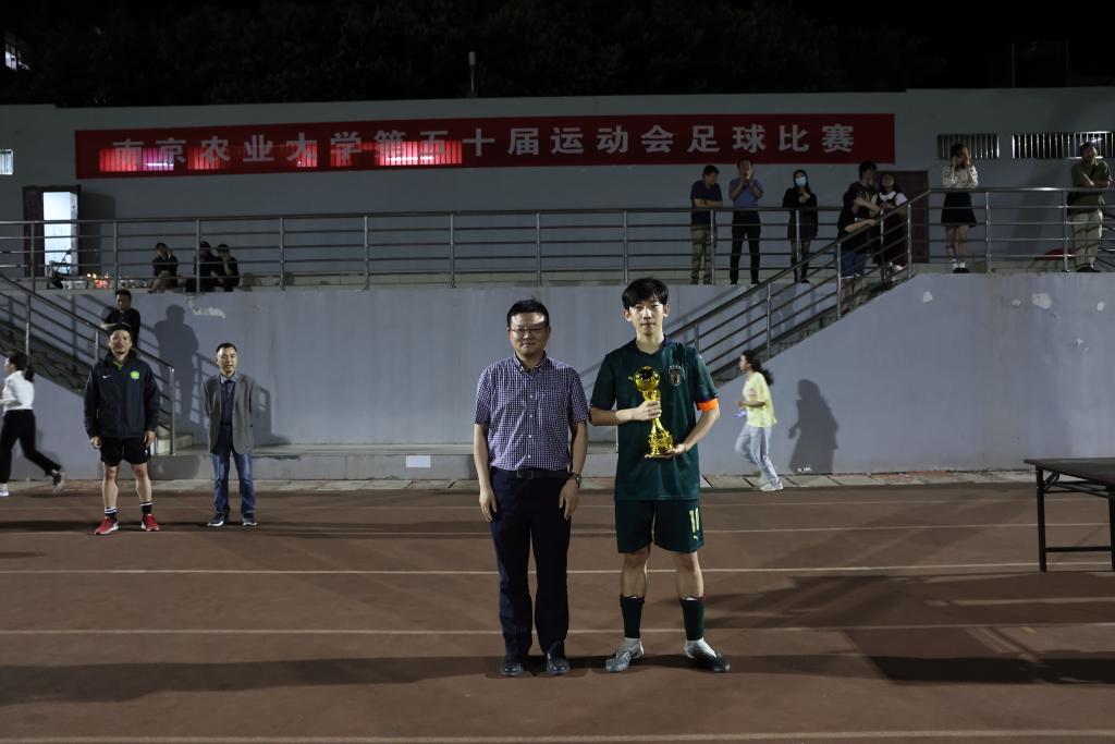 探球体育备用网址