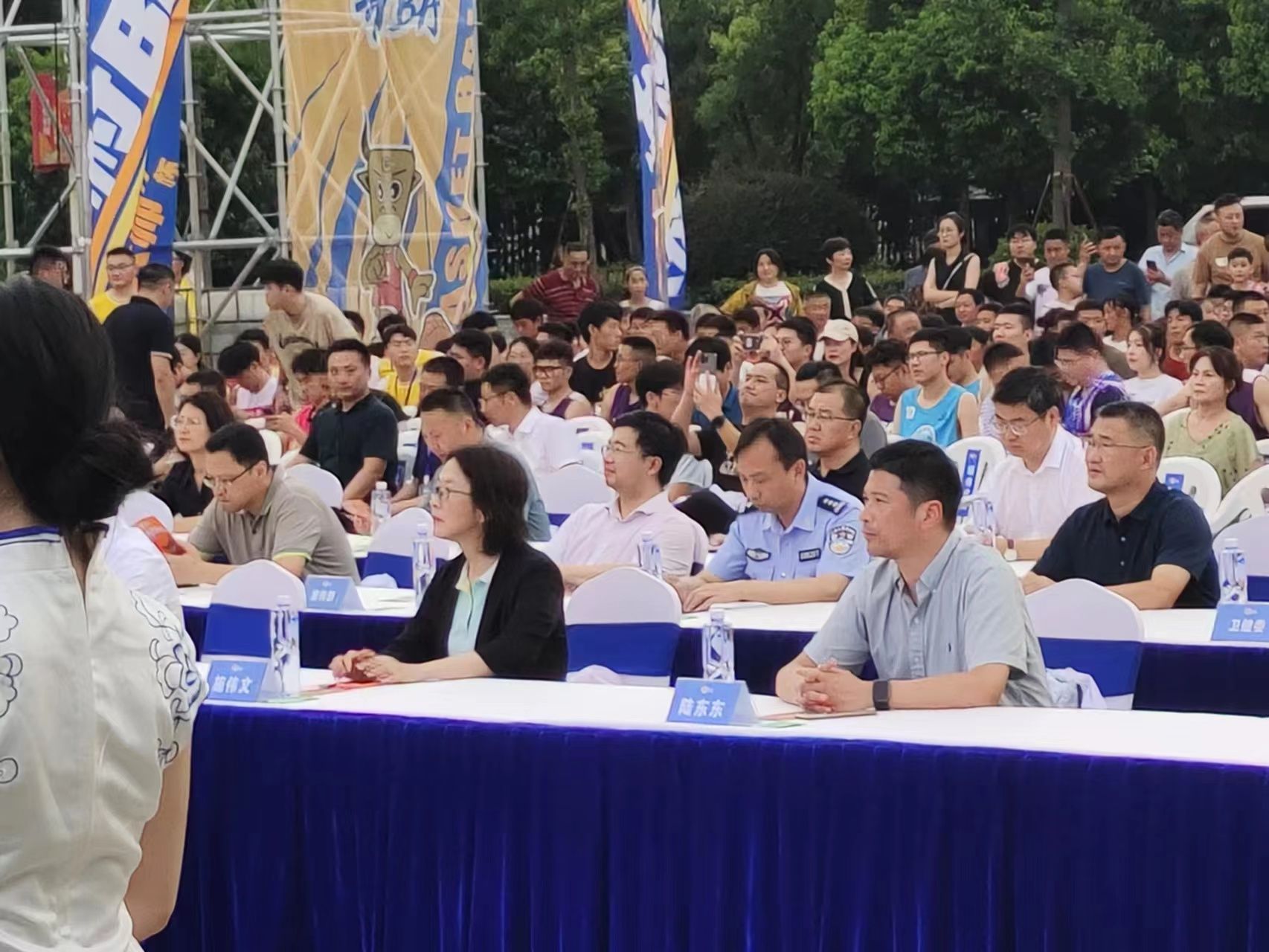 探球体育指定通道图片