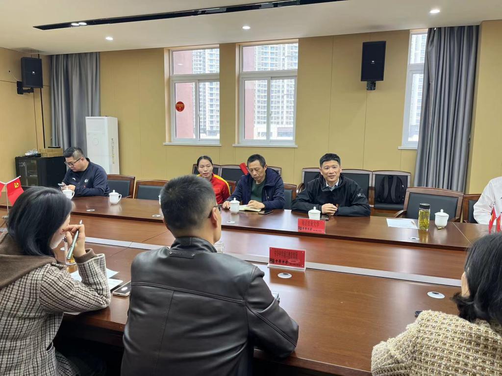 探球体育赛事资讯平台