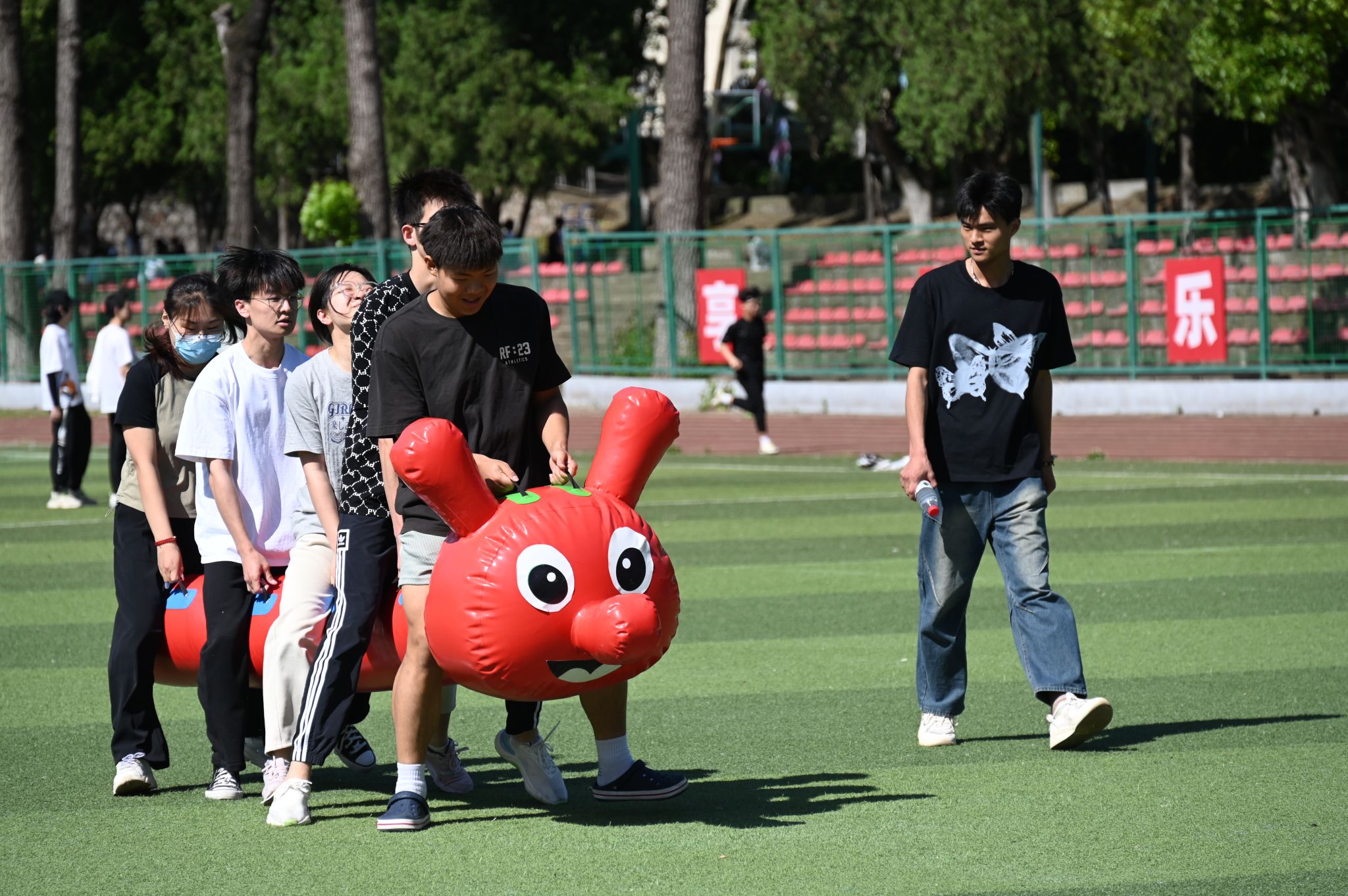探球体育安全通道